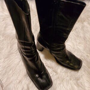 Charles David Boots size 40 Black